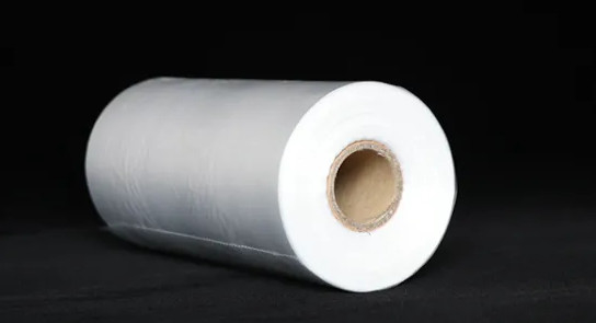 14kw  Biodegradable HDPE LDPE Non Woven Roll Making Machine With Core